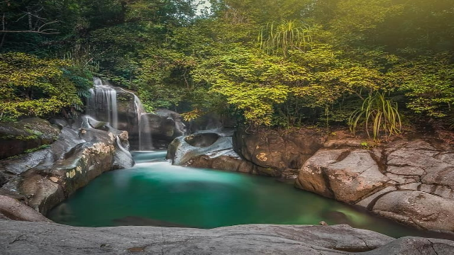 Eksplorasi Pesona Air Terjun Nyarai di Sumatera Barat